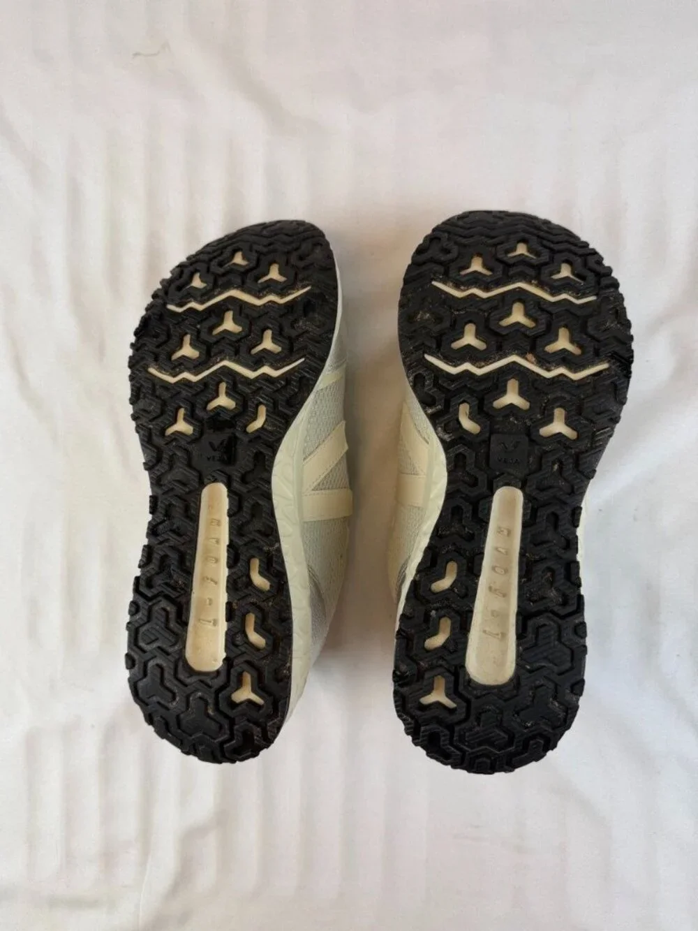 CONDOR ROYALE ALVEOMESH NATURAL PIERRE SILVER Size 39 US 8